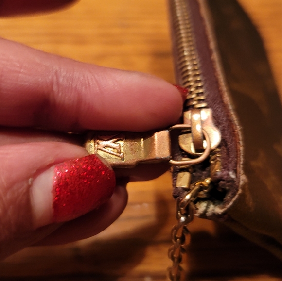 Louis Vuitton Brown Gold Monogram Pochette Cles Coin Wallet Purse Bag - Picture 10 of 10